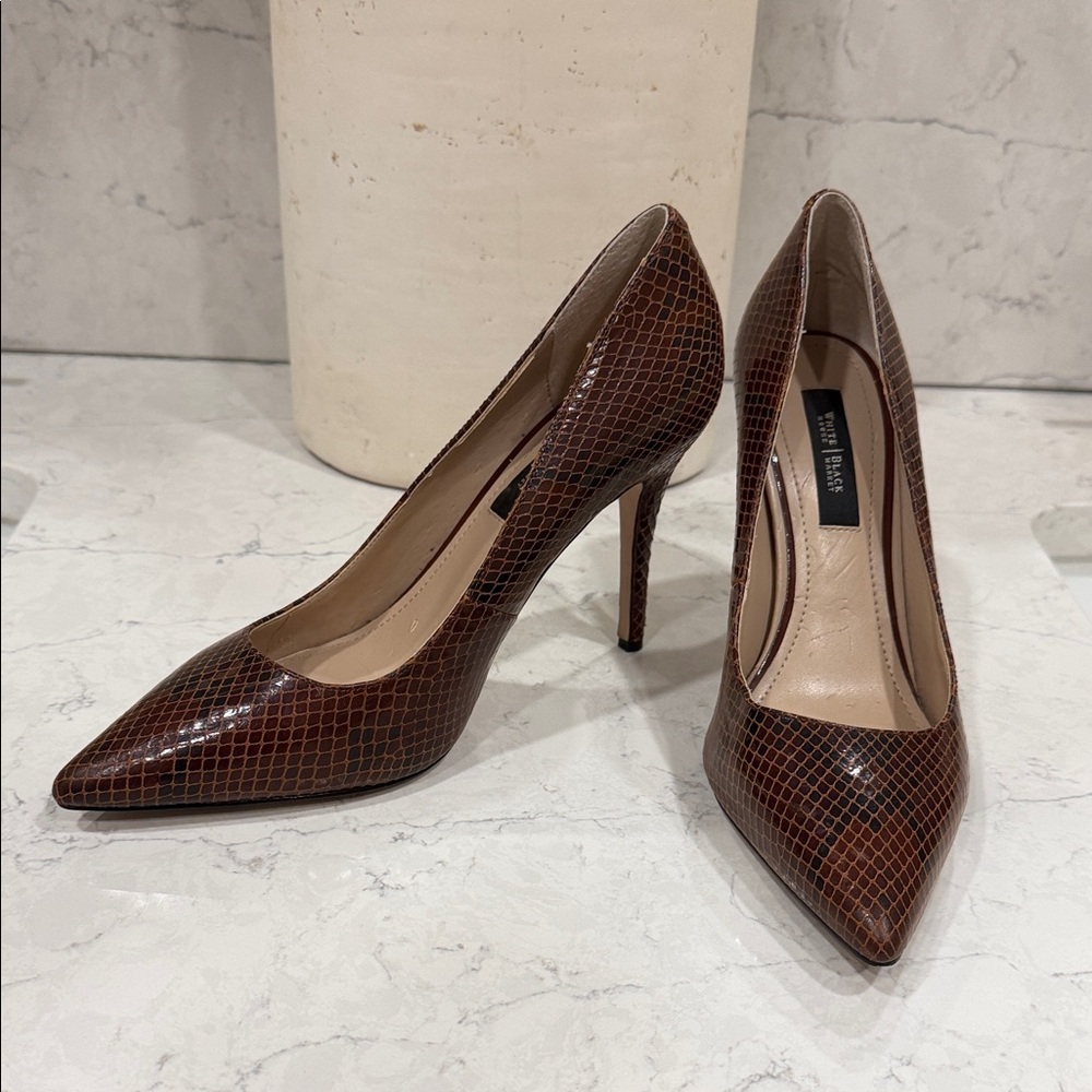 White House Black Market  Brown Stiletto Heels size 8.5